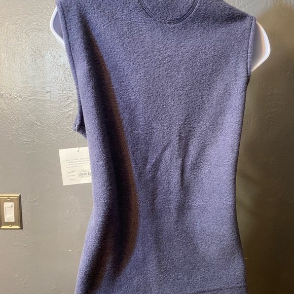 NWT Croft & Barrow Paisley Blue Embroidered Fleece, Sherpa Collar Zip Vest - Picture 14 of 15